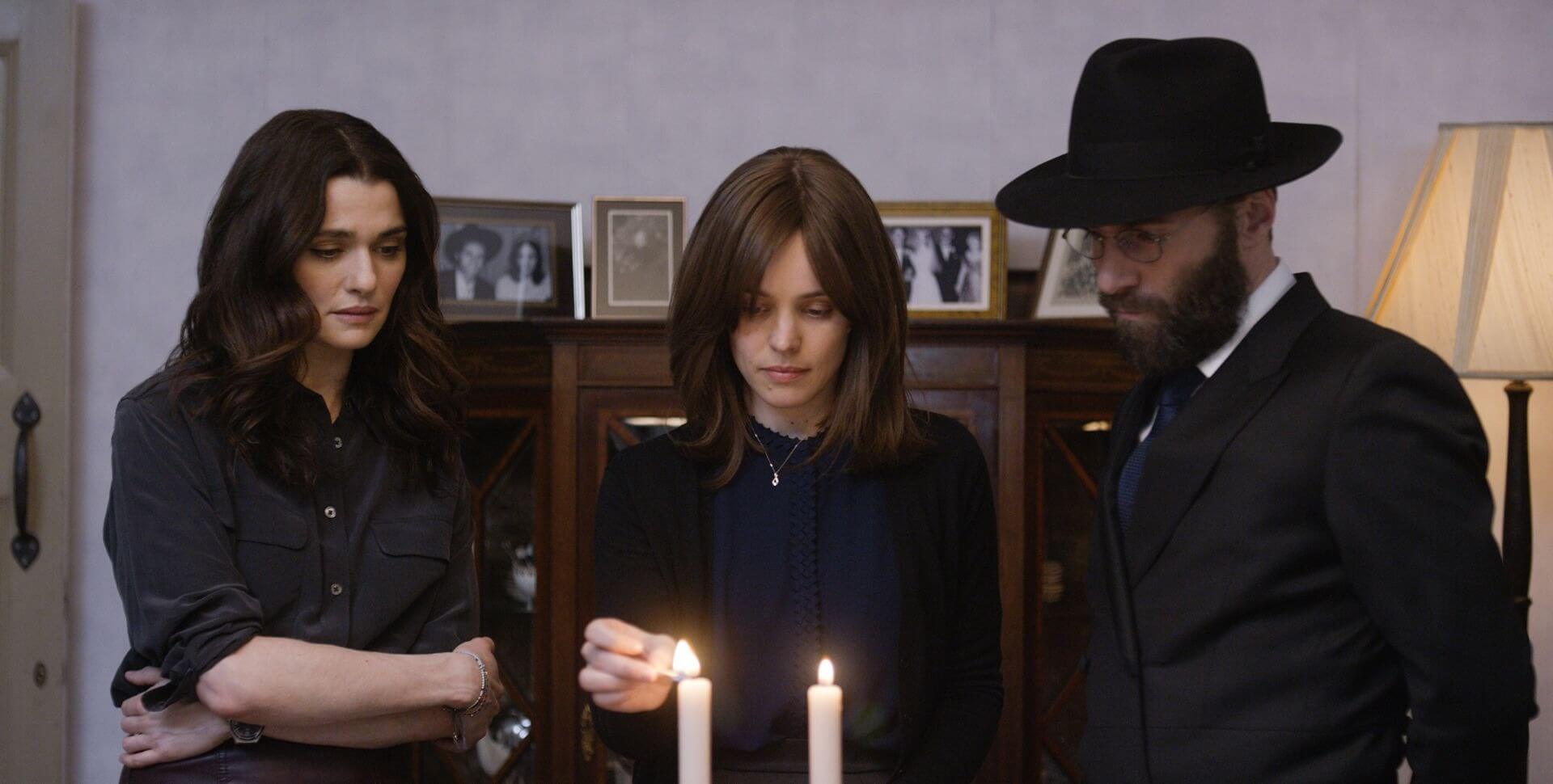 Rachel Weisz and Rachel McAdams, in Disobedience (2018).